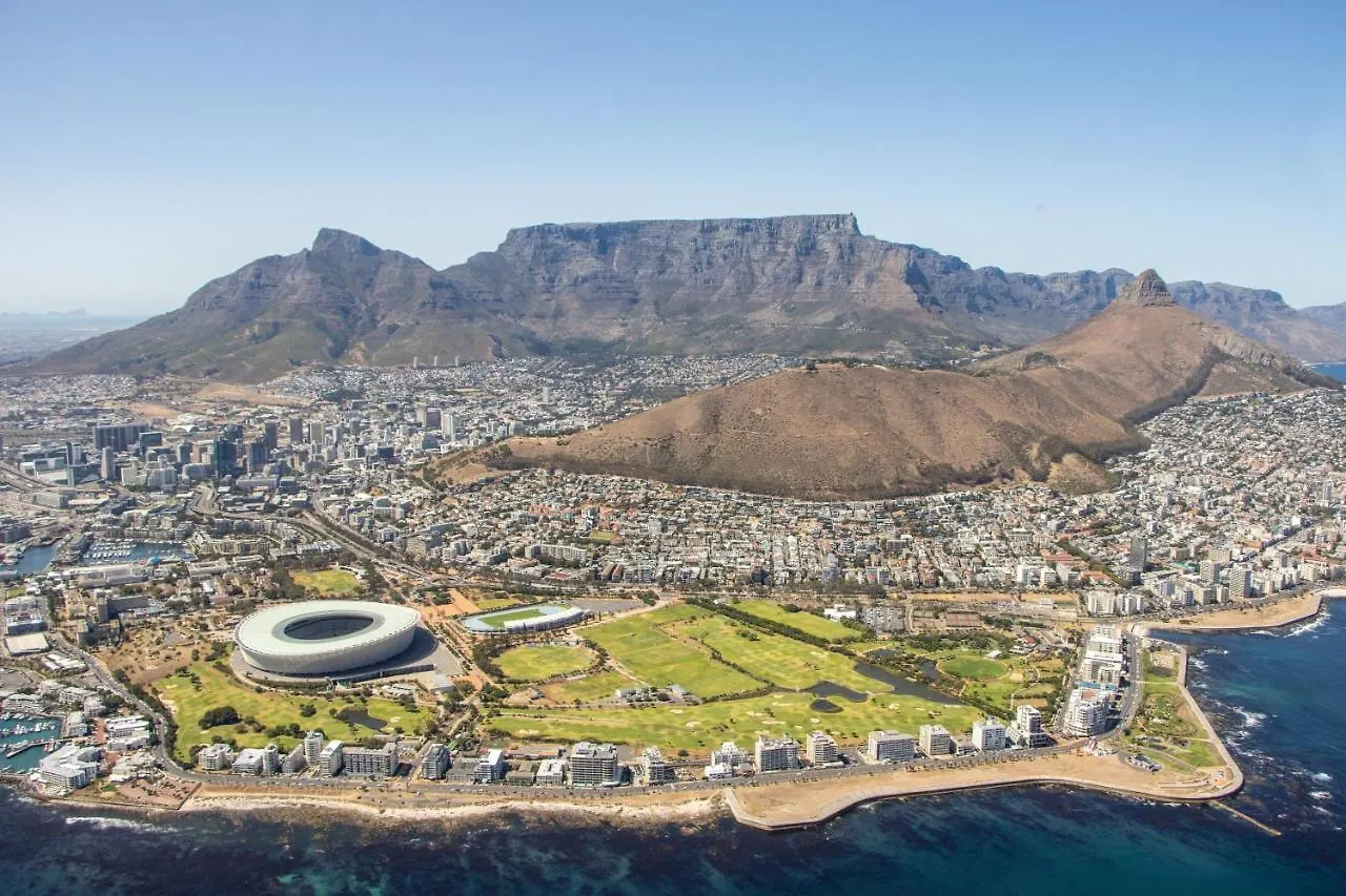 Serenity Shores Backpackers Cape Town Hostel