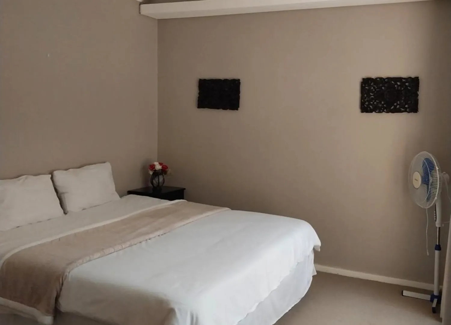 Serenity Shores Backpackers Cape Town